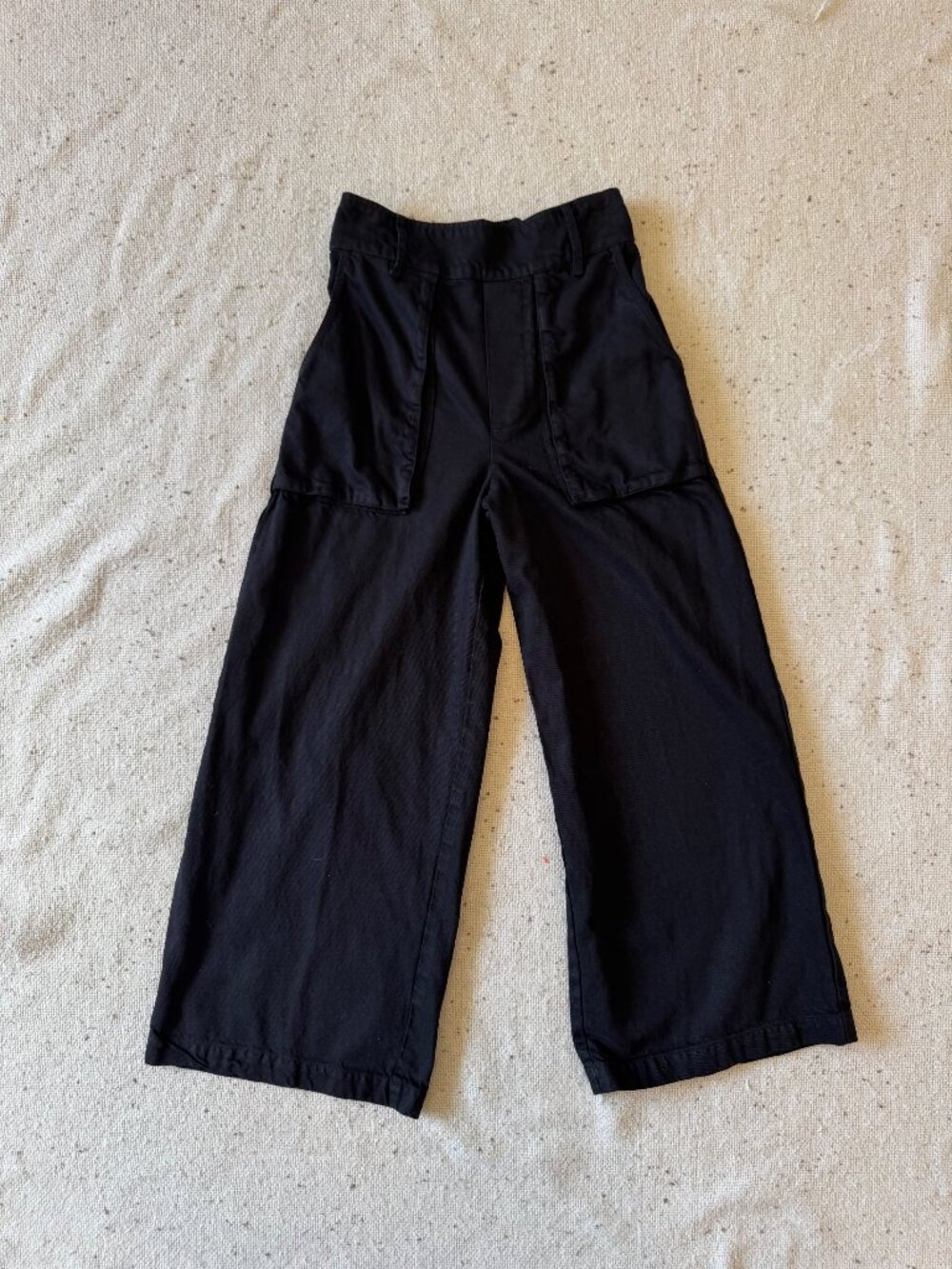 YFB Young Fabulous & Broke Size S Black Wide Leg Cargo Pants